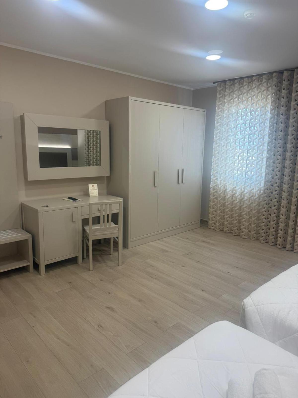 Hotel Palace Gioia Tauro Dış mekan fotoğraf