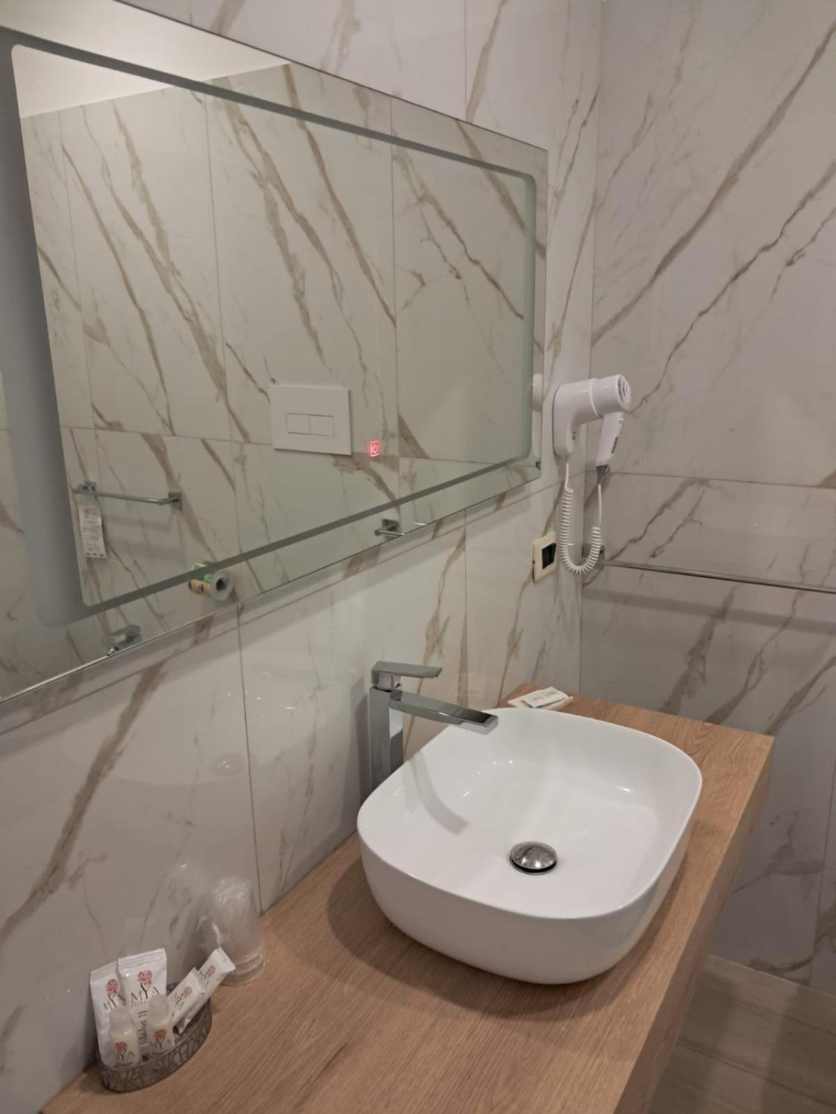 Hotel Palace Gioia Tauro Dış mekan fotoğraf