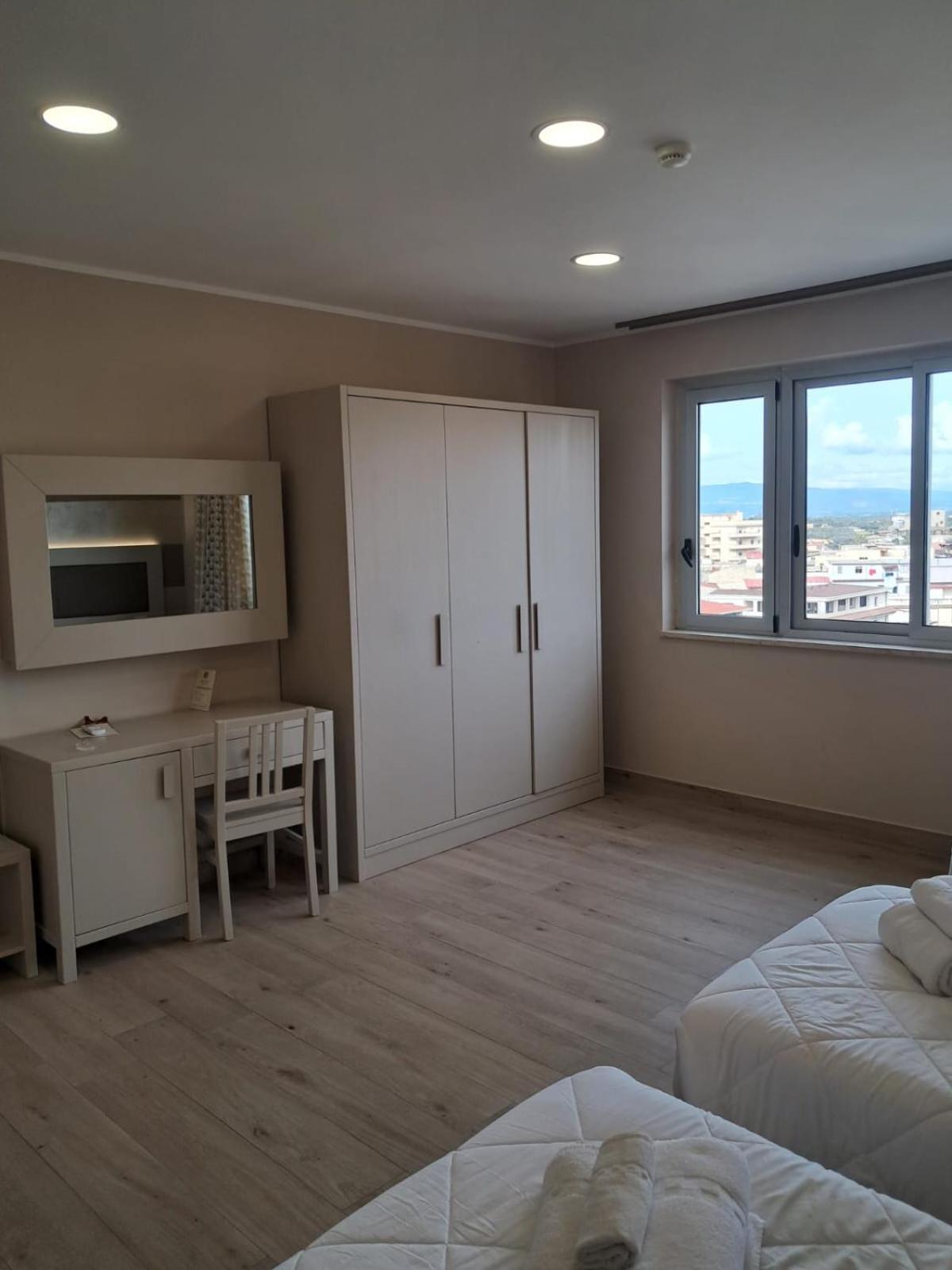 Hotel Palace Gioia Tauro Dış mekan fotoğraf