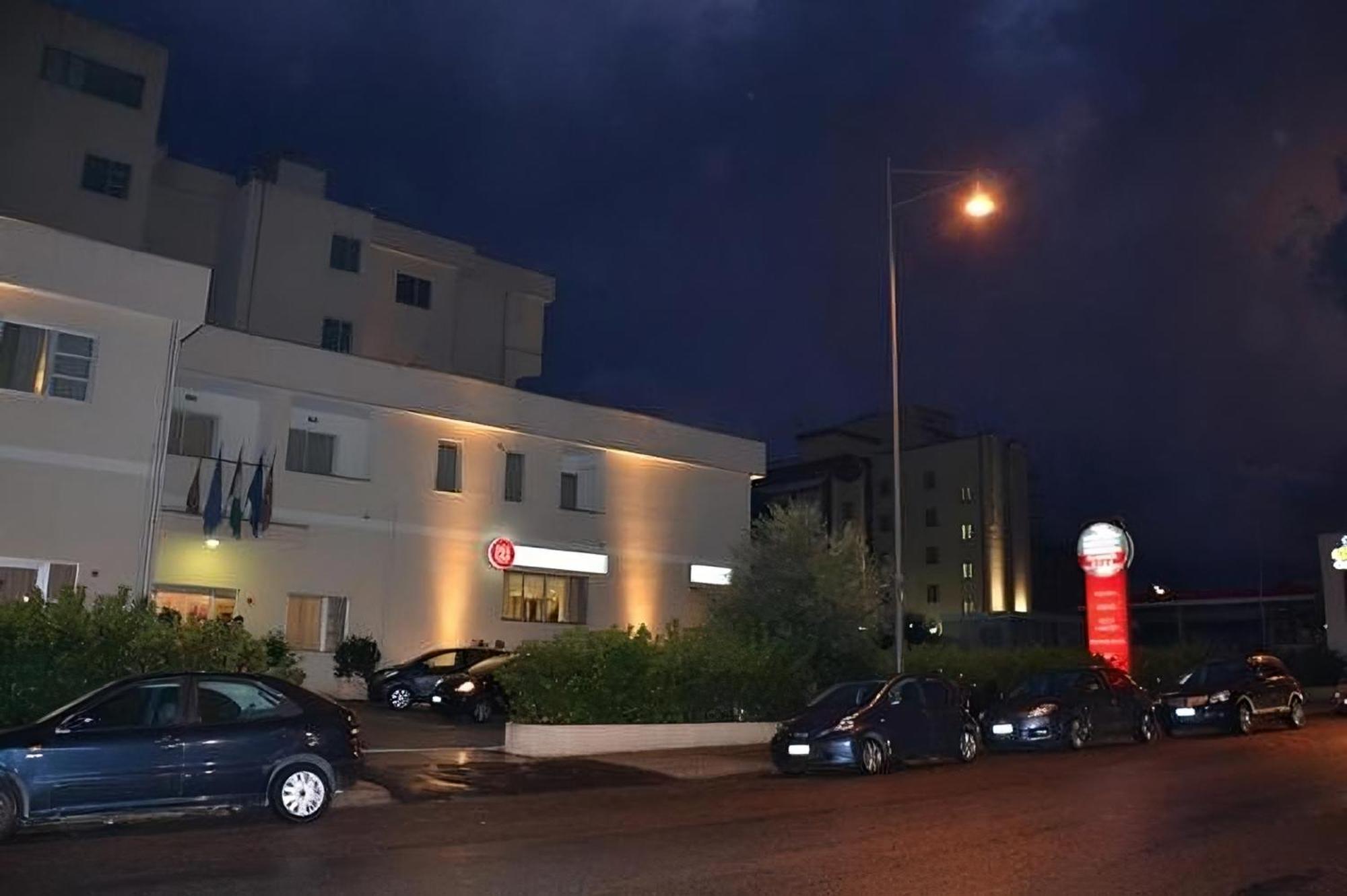 Hotel Palace Gioia Tauro Dış mekan fotoğraf