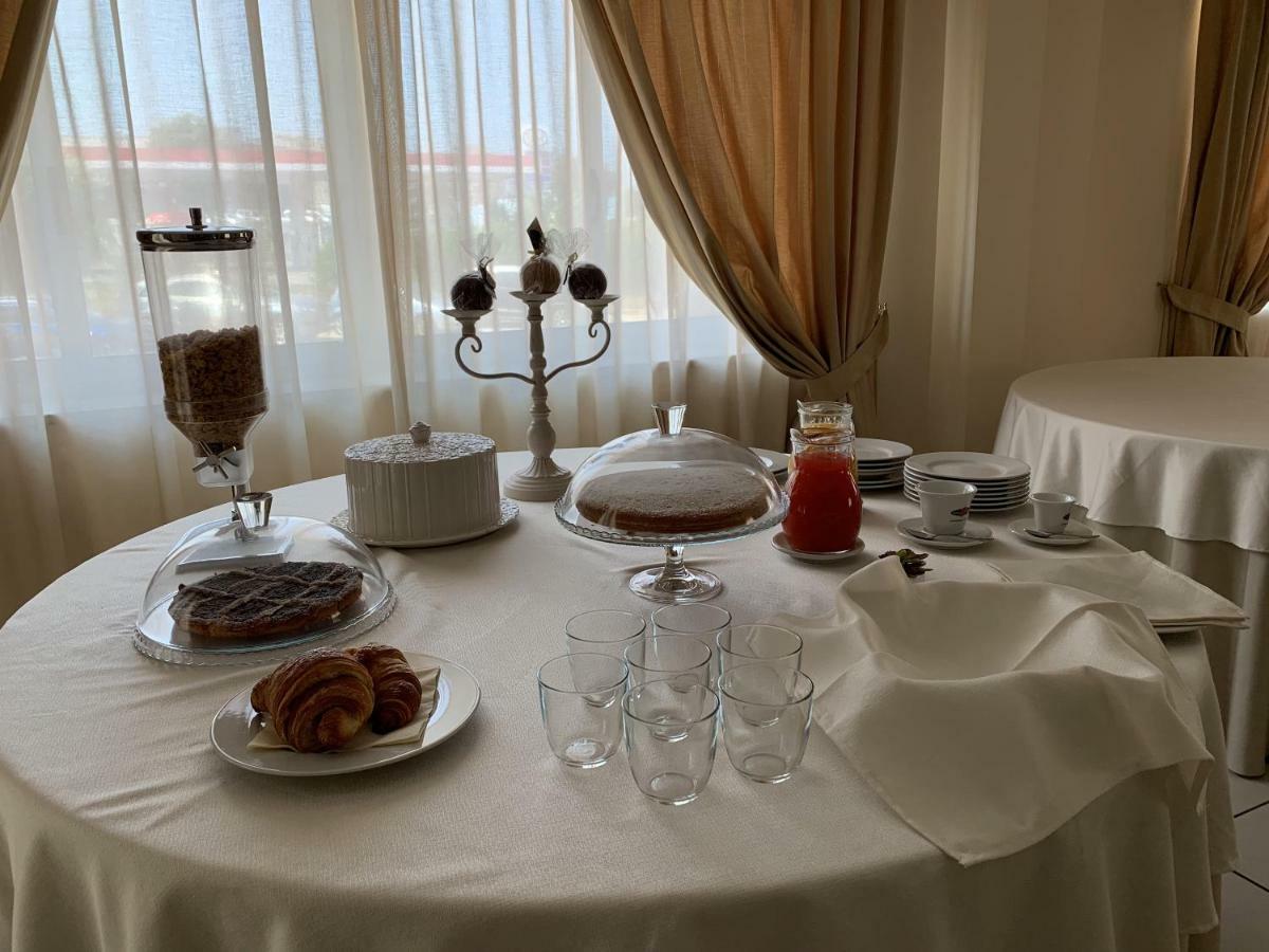 Hotel Palace Gioia Tauro Dış mekan fotoğraf